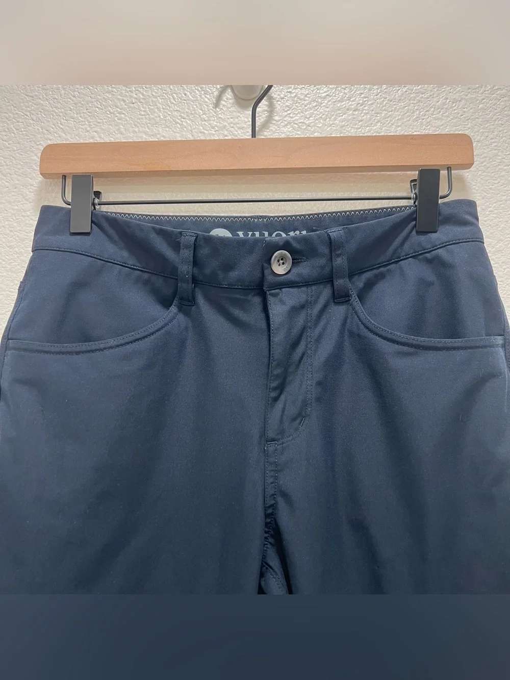 Vuori Meta Performance Chino Pants Men’s 28 Navy Blue Office Travel - Picture 4 of 9